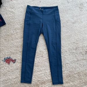 Lucy Blue leggings size L in great condition